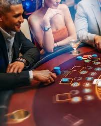 Papan taruhan Live Sic Bo dengan berbagai opsi taruhan yang jelas